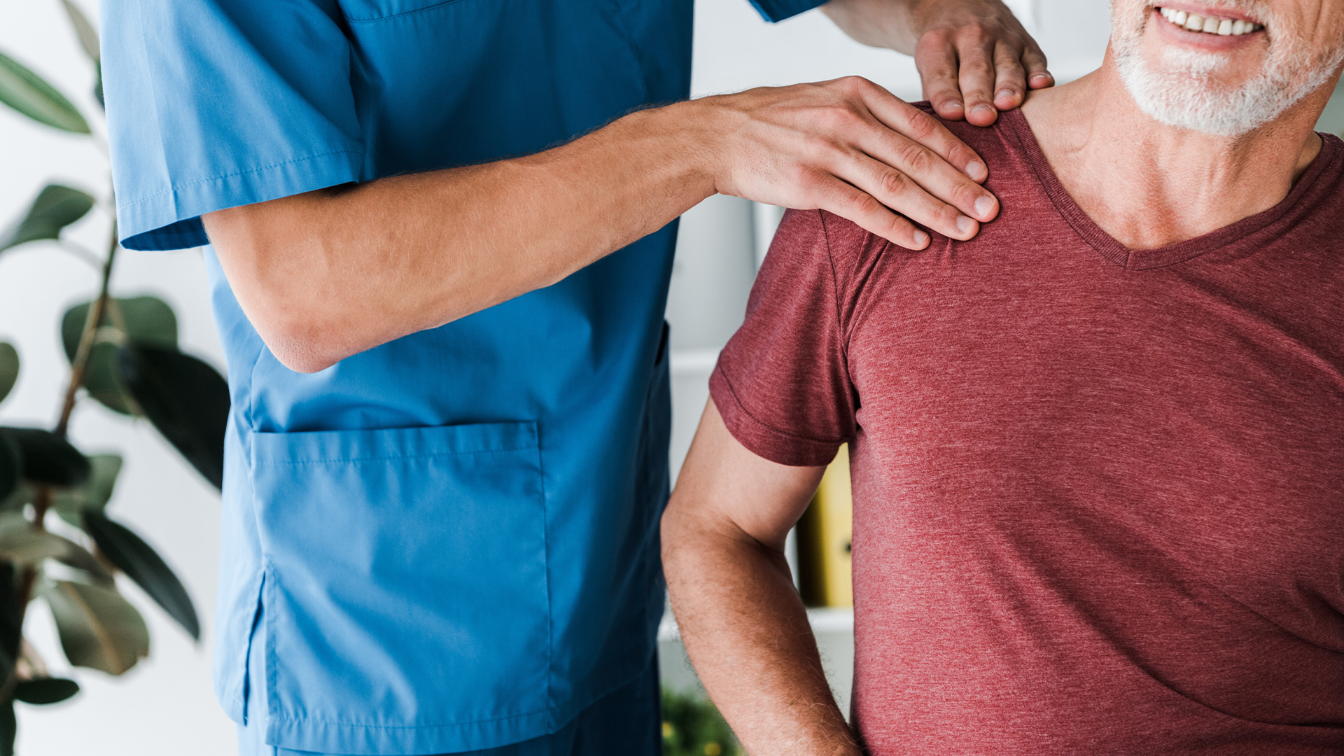 ¿Has sido diagnosticado con una lesión en el hombro que requiere una prótesis?